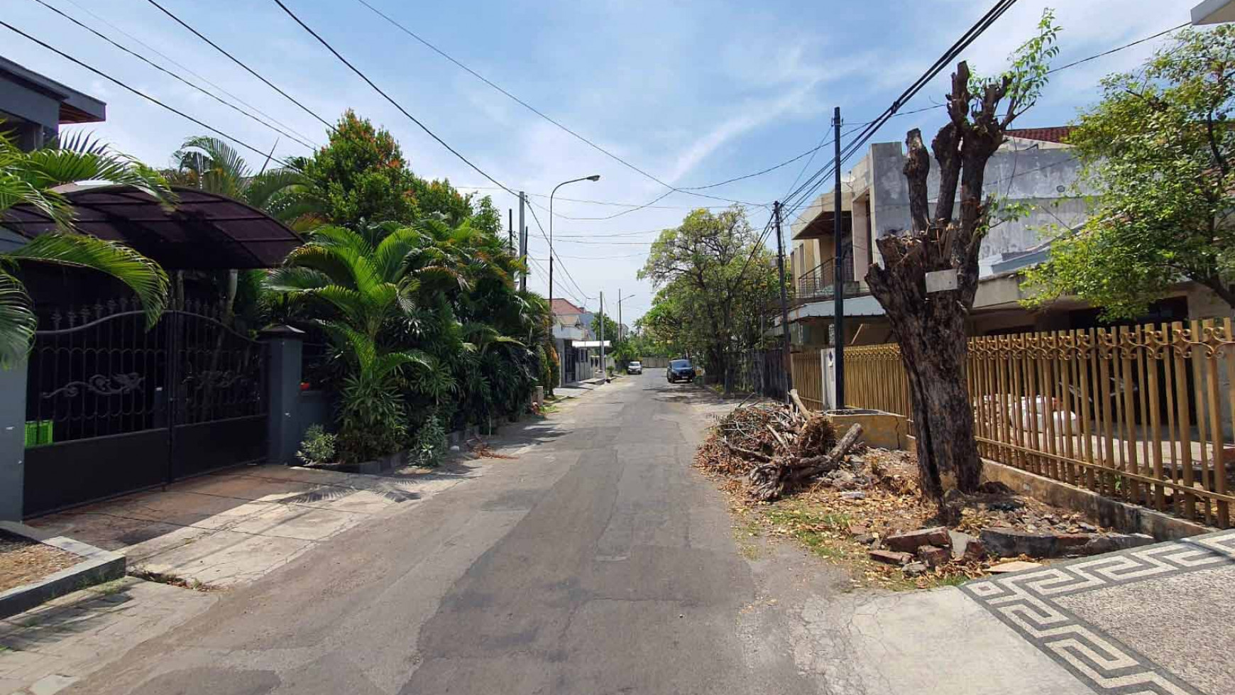 Rumah di Dharmahusada Indah Utara, Minimalis, bisa untuk rumah tinggal/Kantor, Siap Huni