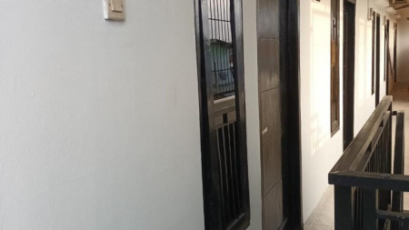 Rumah Kost-kost an 11 kamar Siap Pakai di Jakarta Utara