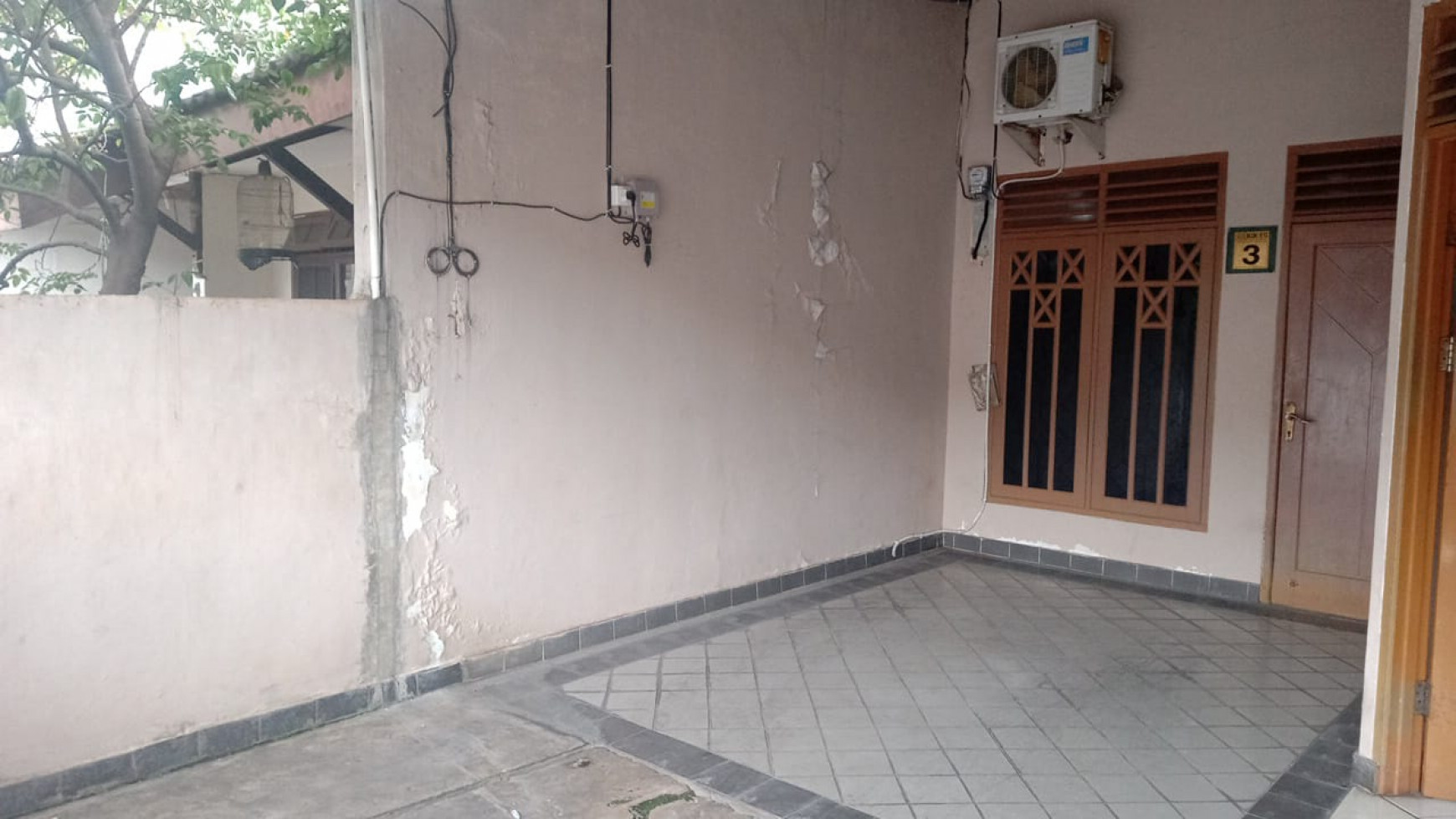 Rumah Bagus Di Komp Taman Mangu Indah, Pondok Aren Tangerang Selatan.