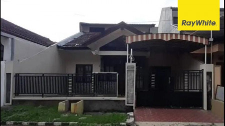 Dijual Rumah SHM di Jalan Babatan Pilang Surabaya