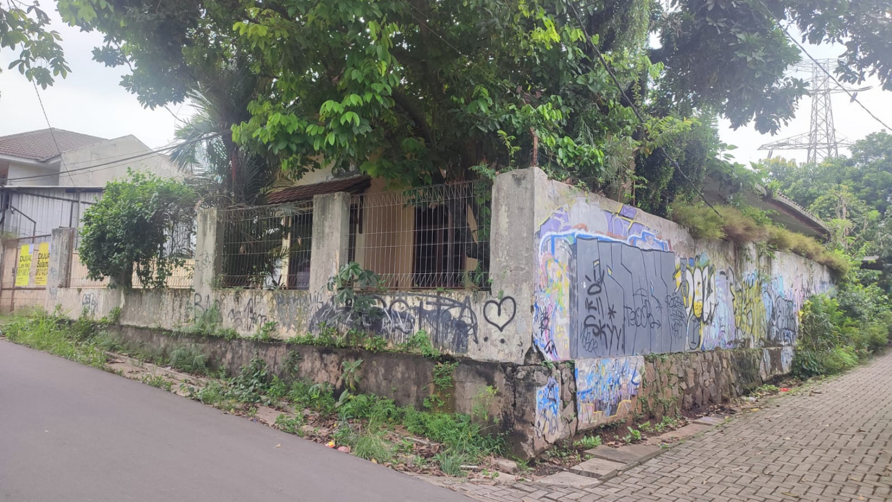 Rumah 1 lantai layak Huni ,BU di Pamulang Tang Sel