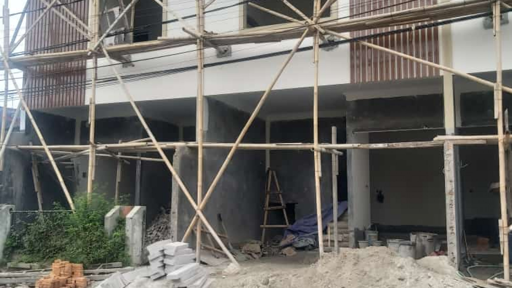 Rumah Baru Murah 2 Lantai di Harapan Indah Jawa Barat