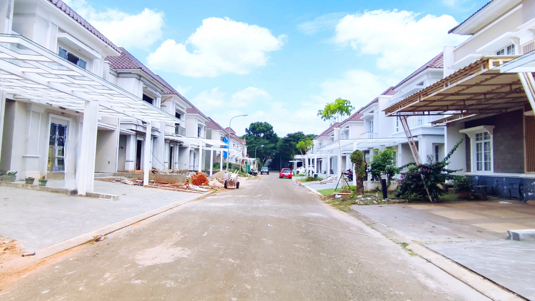 Kavling Siap Bangun Luas 136m2 di Cluster Menaggio Village, Gading Serpong