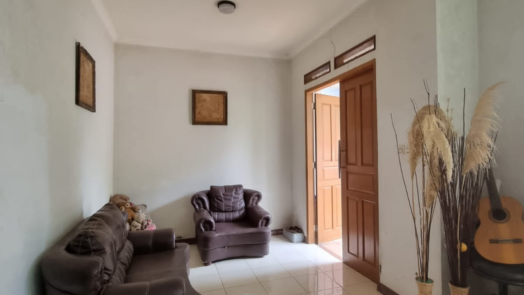 Rumah Rapi Siap Huni dan Hunian Nyaman @Cipadu Jaya, Larangan