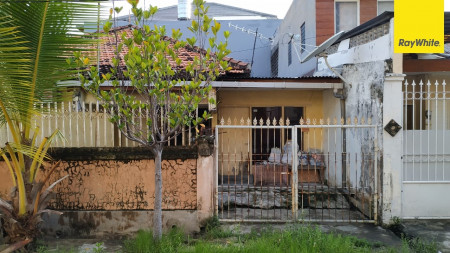 Dijual Rumah di Jalan Mulyosari Utara Surabaya