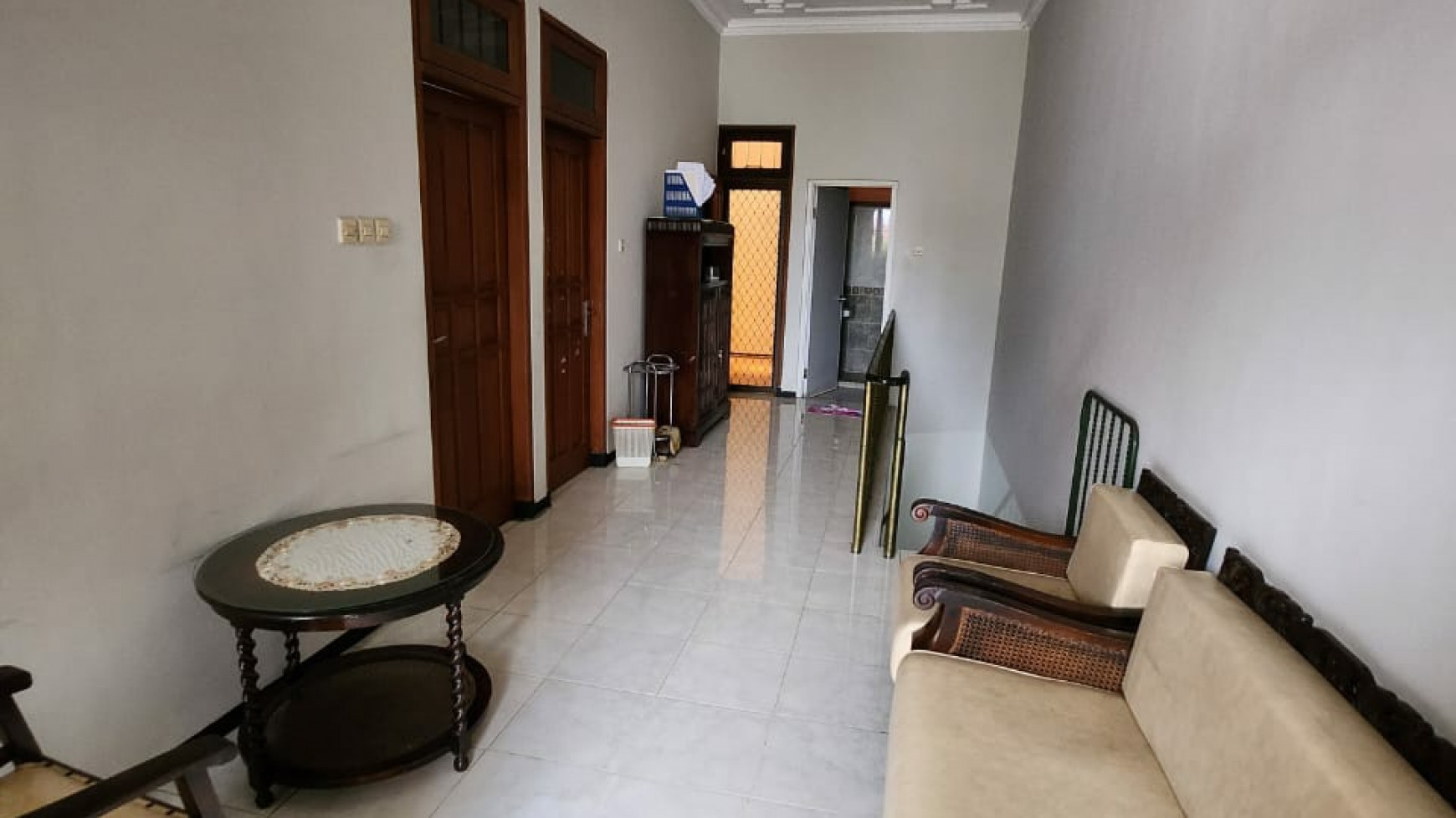 Dijual Rumah Pakuwon Indah- Villa Valensia- Surabaya Barat - 2 Lantai - K.Tidur 3+1 - SHM - Bisa KPR bank