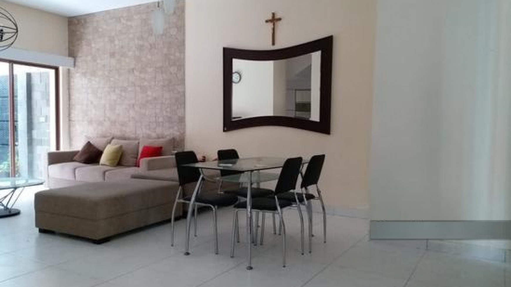 Dijual Rumah Full Furnished New Renov Di Jakarta Garden City