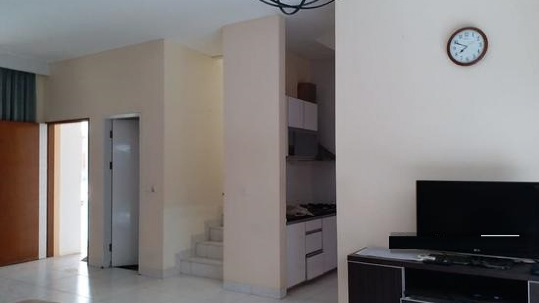 Dijual Rumah Full Furnished New Renov Di Jakarta Garden City