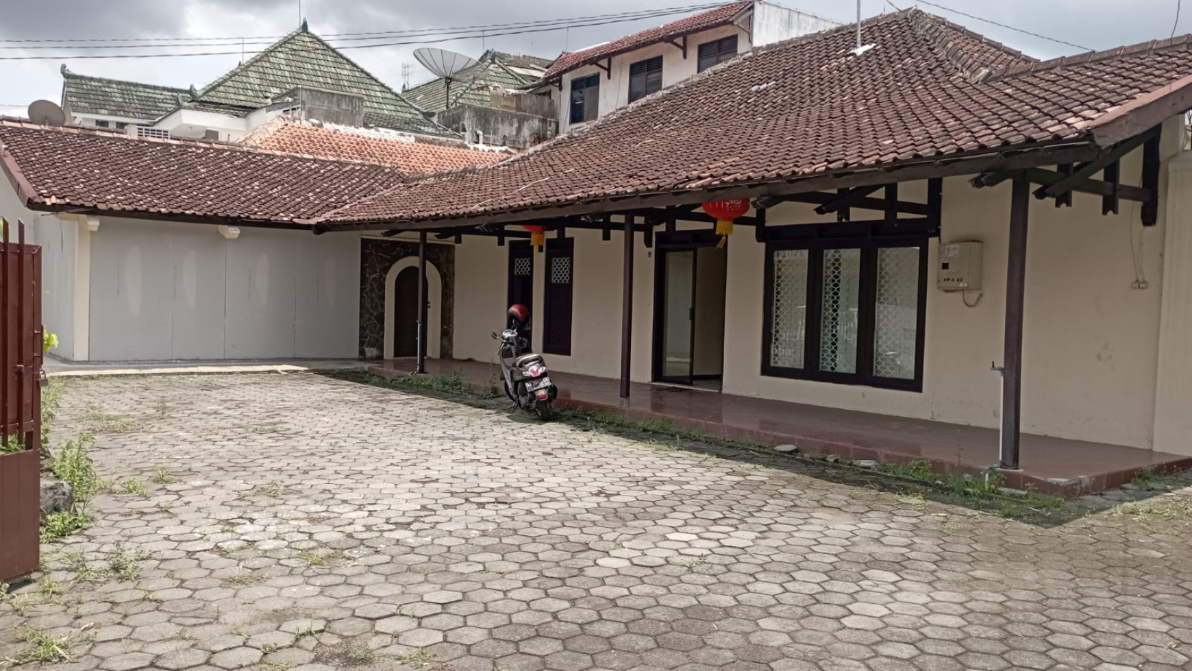 RUANG USAHA DI KOTA YOGYAKARTA 