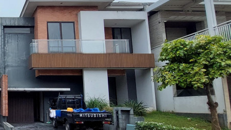 Rumah dalam cluster di Discovery Bintaro 