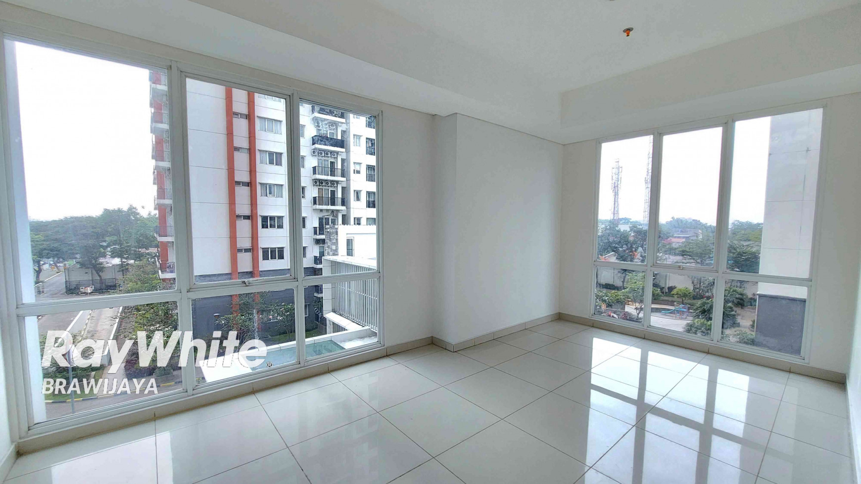 APARTEMEN ASPEN PEAK RESIDENCE, TOWER C, LANTAI 5, UNIT POJOKAN