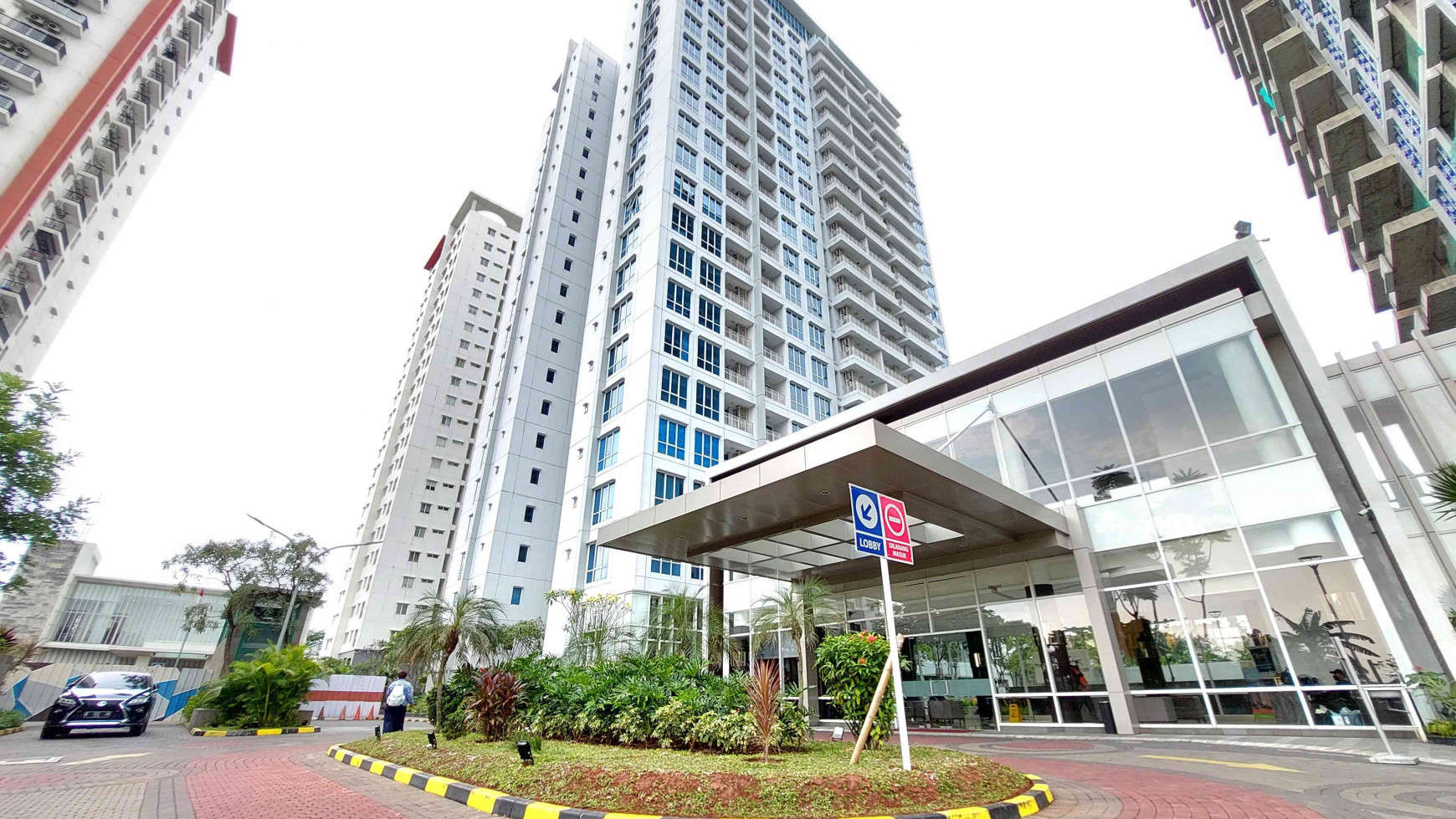 APARTEMEN ASPEN PEAK RESIDENCE, TOWER C, LANTAI 5, UNIT POJOKAN