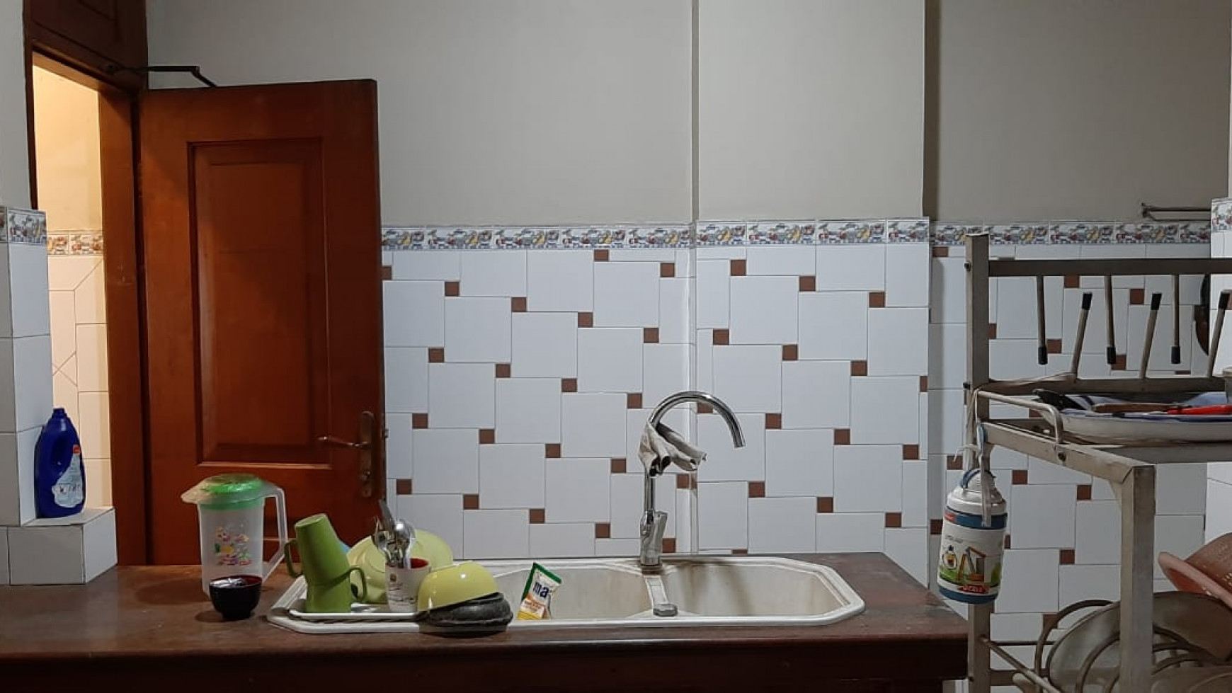 Rumah Luas 3Lantai Akses Toll JORR Di Area Cluster Mega Kebon Jeruk