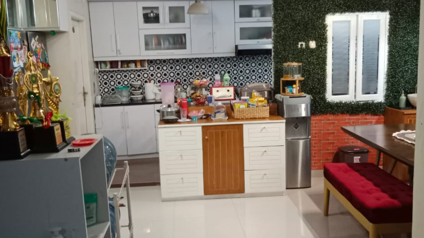 Rumah Siap Huni dengan Interior Modern dan Strategis @Jagakarsa