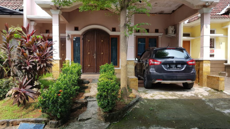 Rumah Bagus Di Cluster Fedora Graha Raya Bintaro Jaya