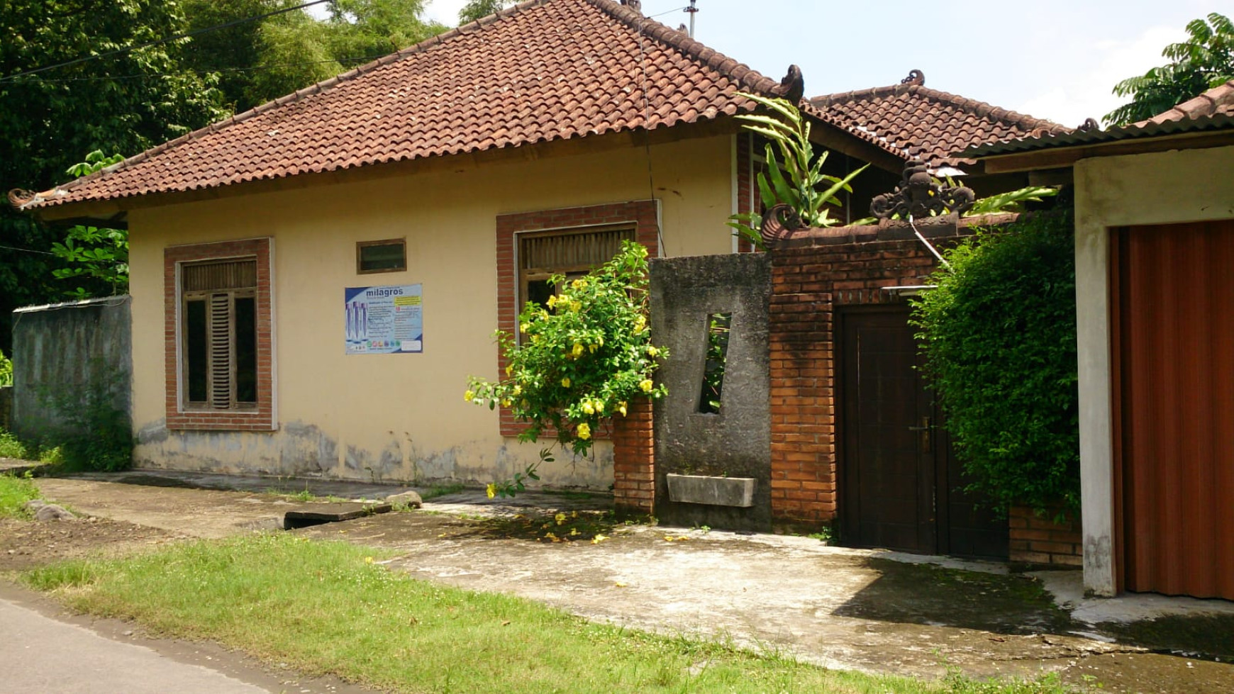 Rumah Joglo Lokasi Asri Cocok Untuk Rumah Tinggal / Guest House Di Kasongan bantul