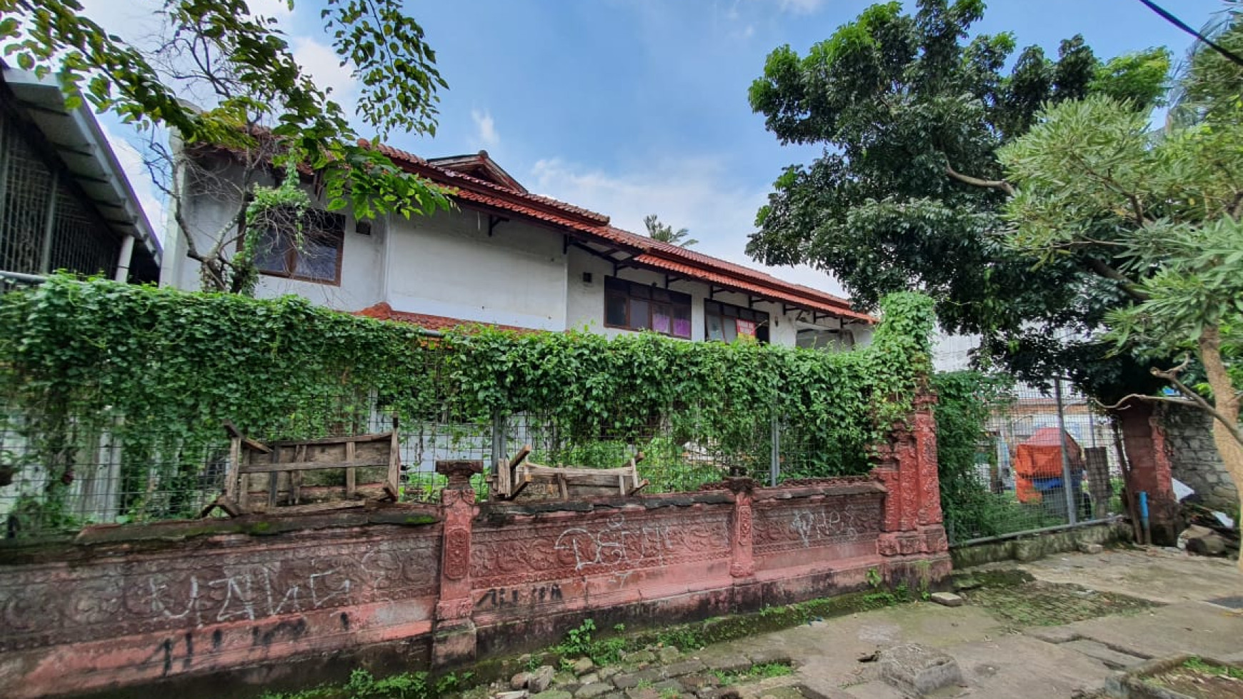 Rumah Hitung Tanah dan Pinggir Jalan Raya @Kp Karang Anyar, Desa Muara, Lebak