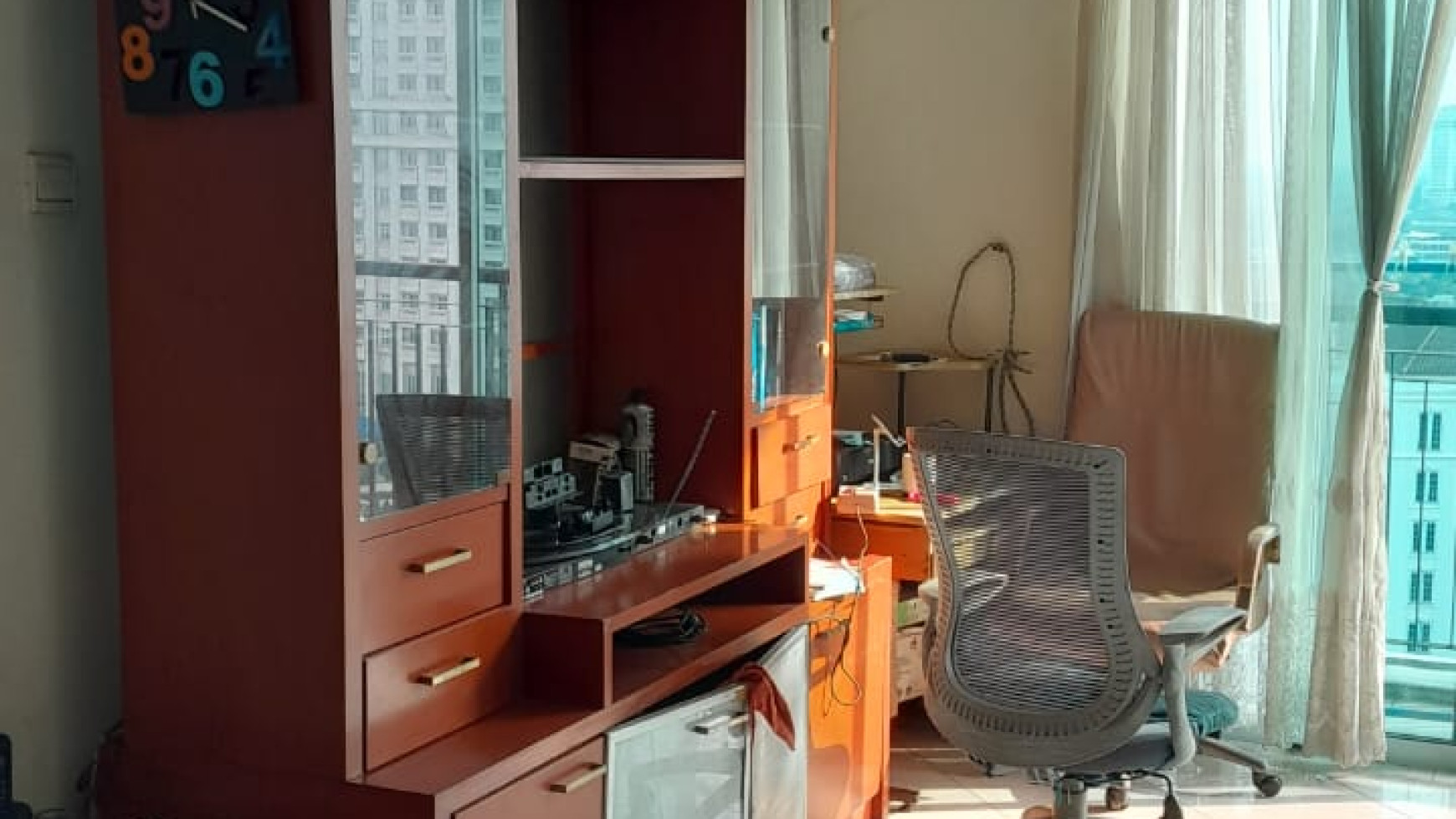 Apartemen Semi Furnished 3BR Permata Hijau - Kebayoran Lama, Jakarta Selatan