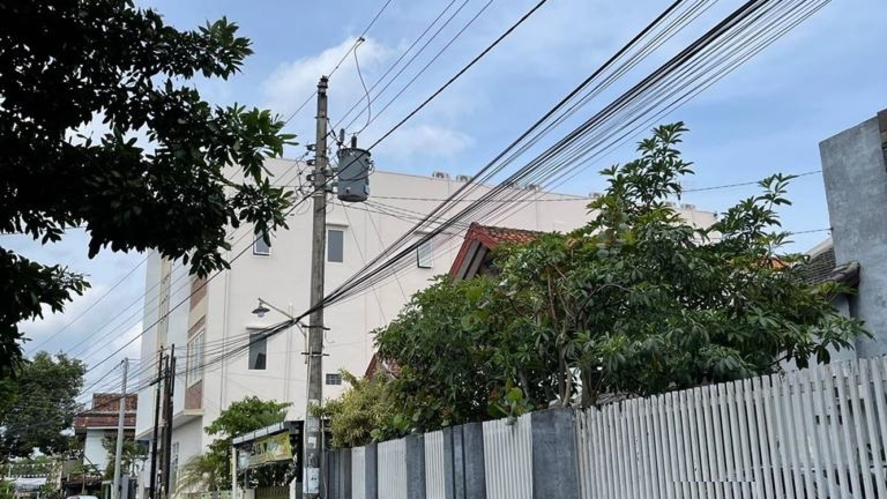 Rumah siap huni luas di Yogyakarta