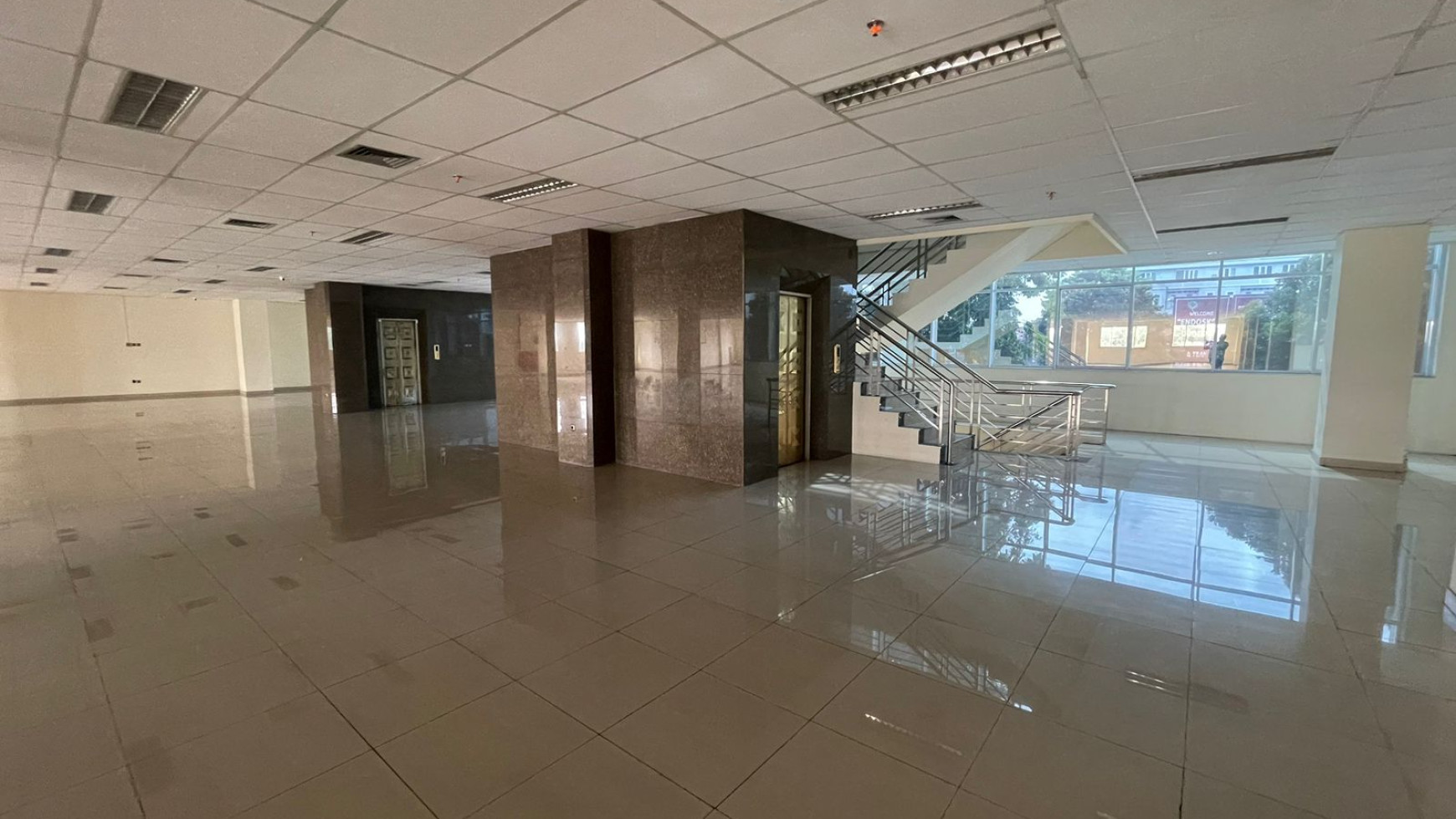 Dijual Gedung Perkantoran 8,5 Lantai Di Jl. Buncit Raya Mampang Jakarta Selatan.