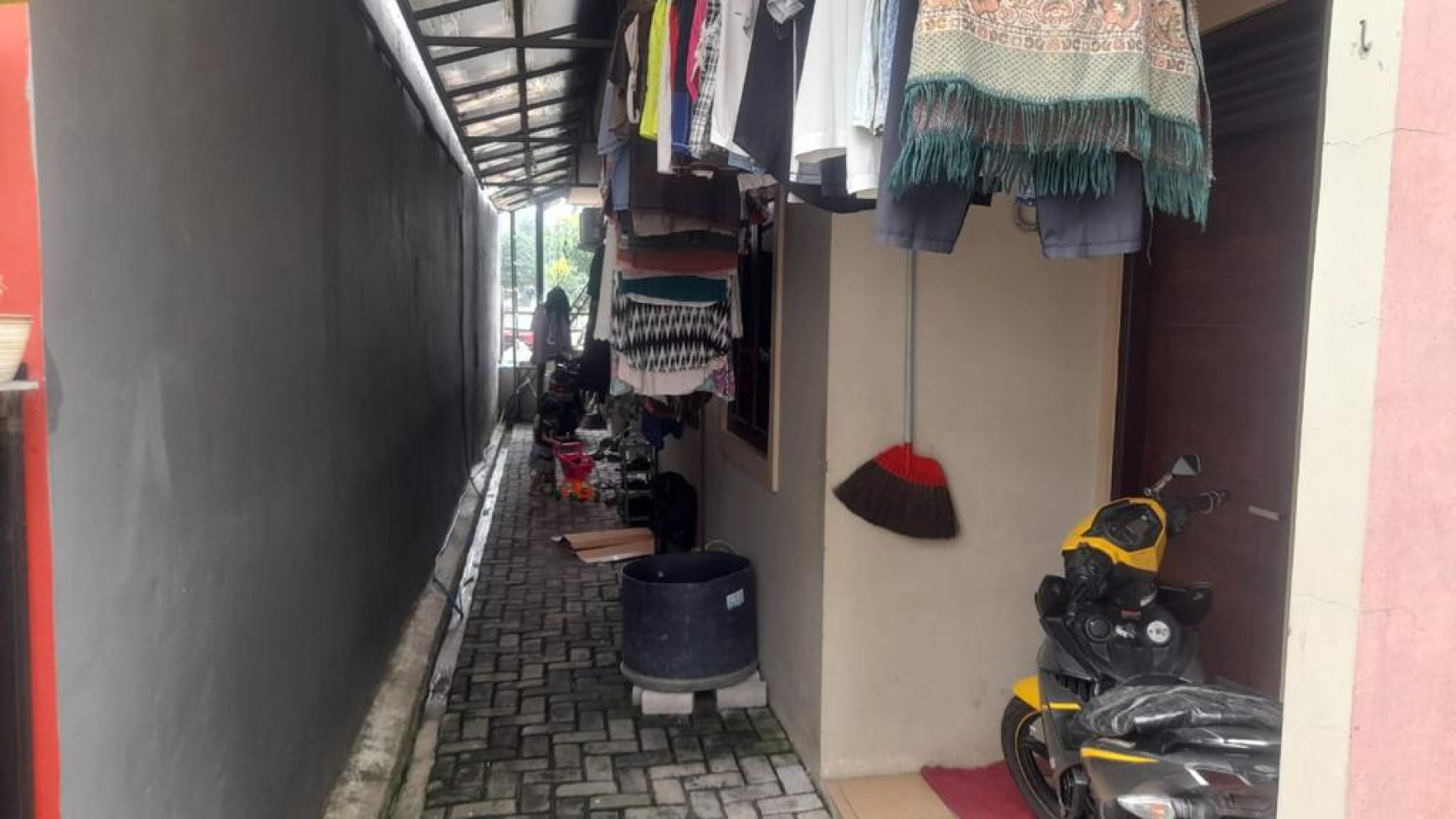 Dijual Kontrakan 3 Pintu strategis dekat Bintaro Jaya @Pondok Kacang Barat