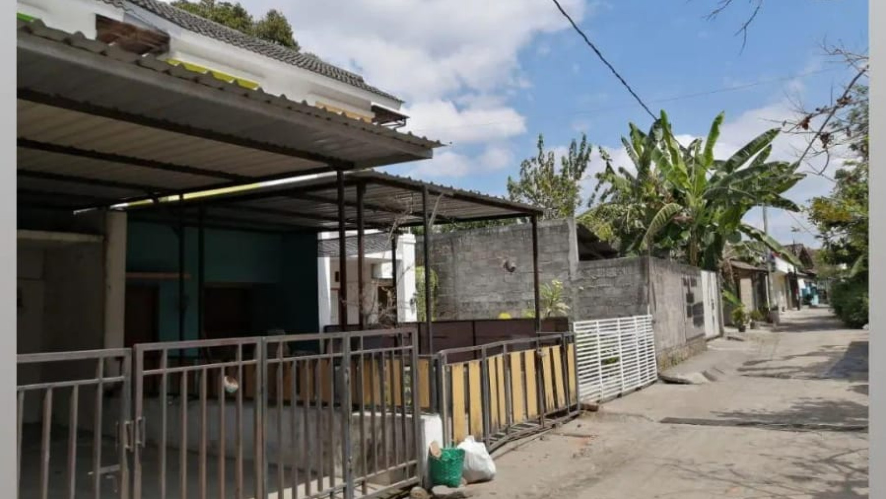 RUMAH STRATEGIS DI RING ROAD TIMUR