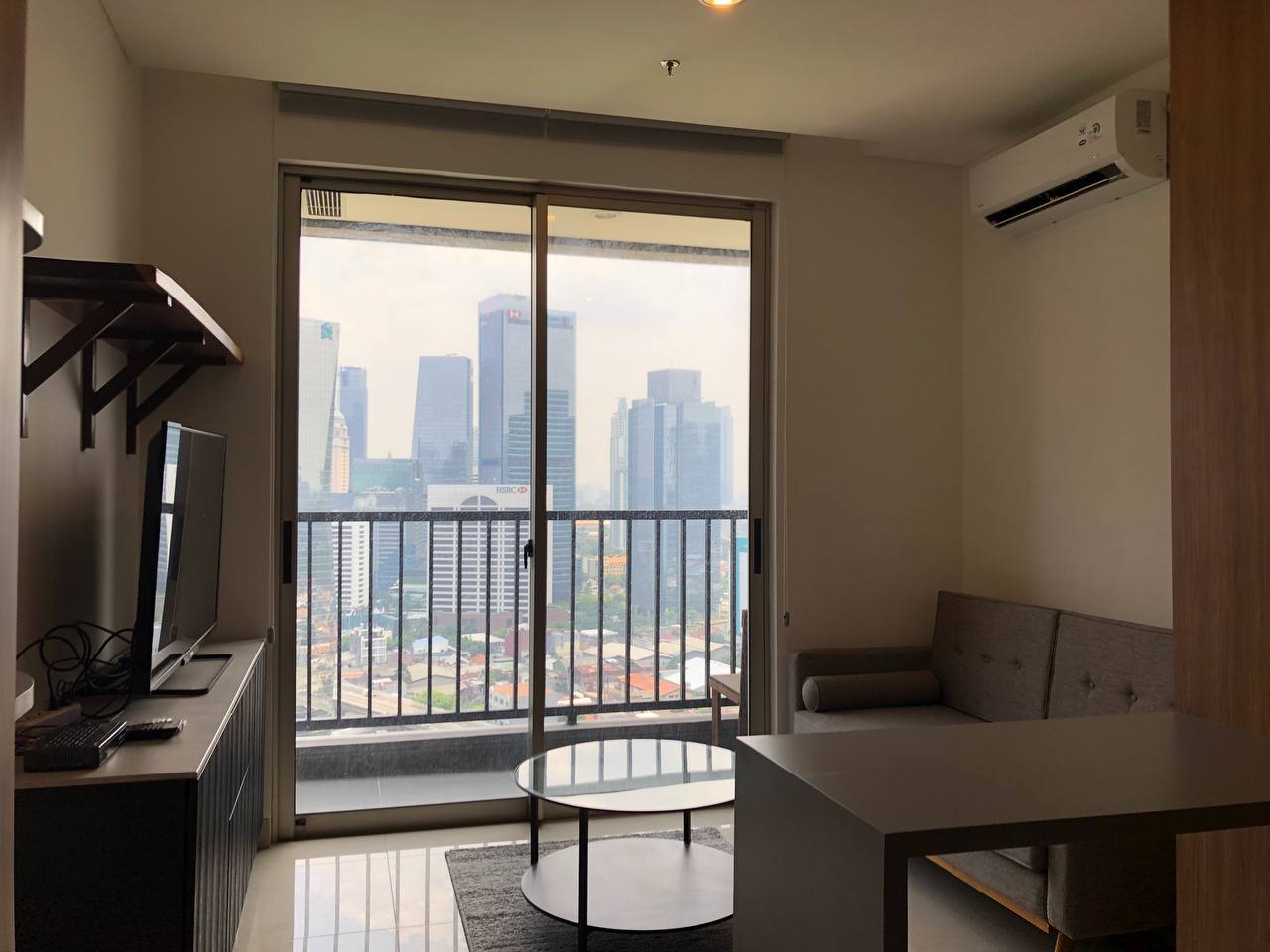 For Lease : Newton 1 @Ciputra World 2 2BR Nice View