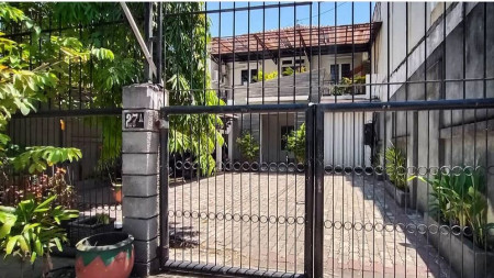 Ps01 Dijual rumah itung tanah Jalan Cempaka Surabaya Pusat