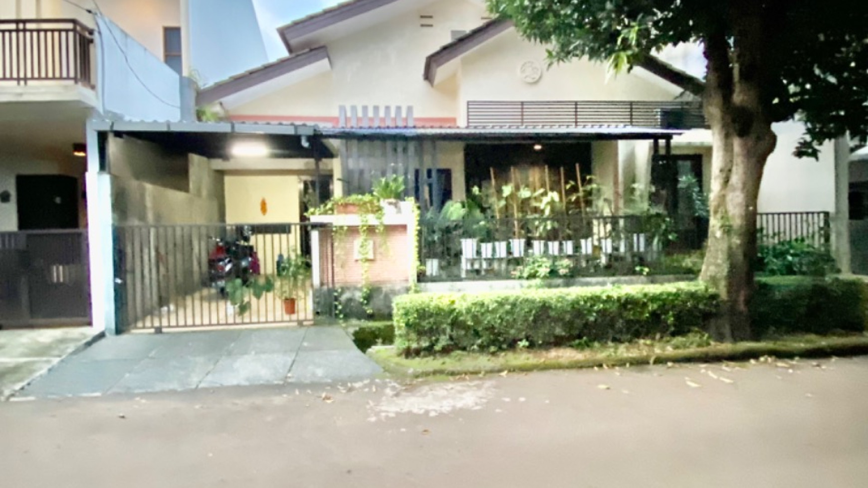 Rumah Bagus Di Mertilang Bintaro Jaya Sektor 9