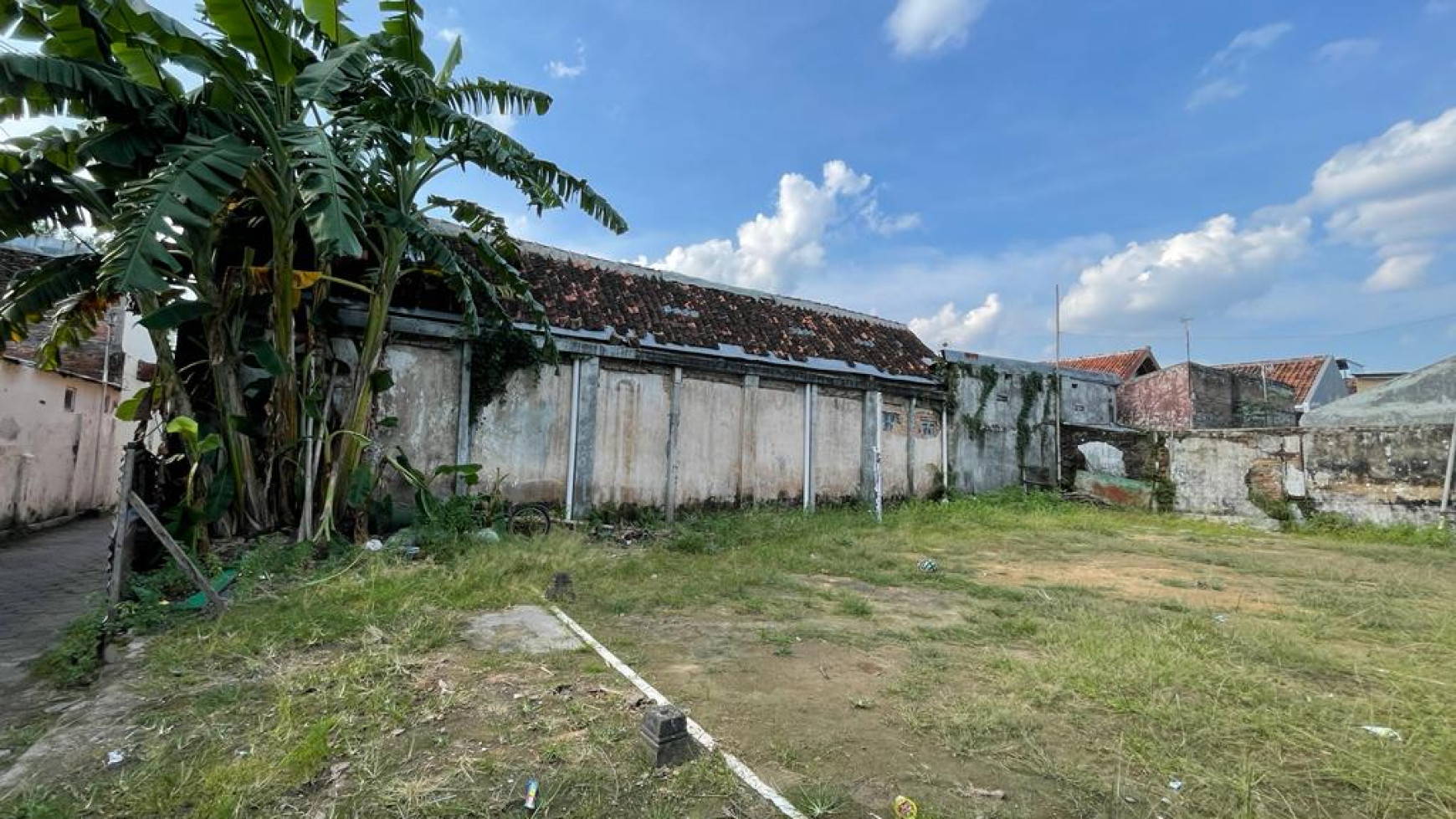 TANAH + RUMAH DI KADIPATEN KRATON JOGJA