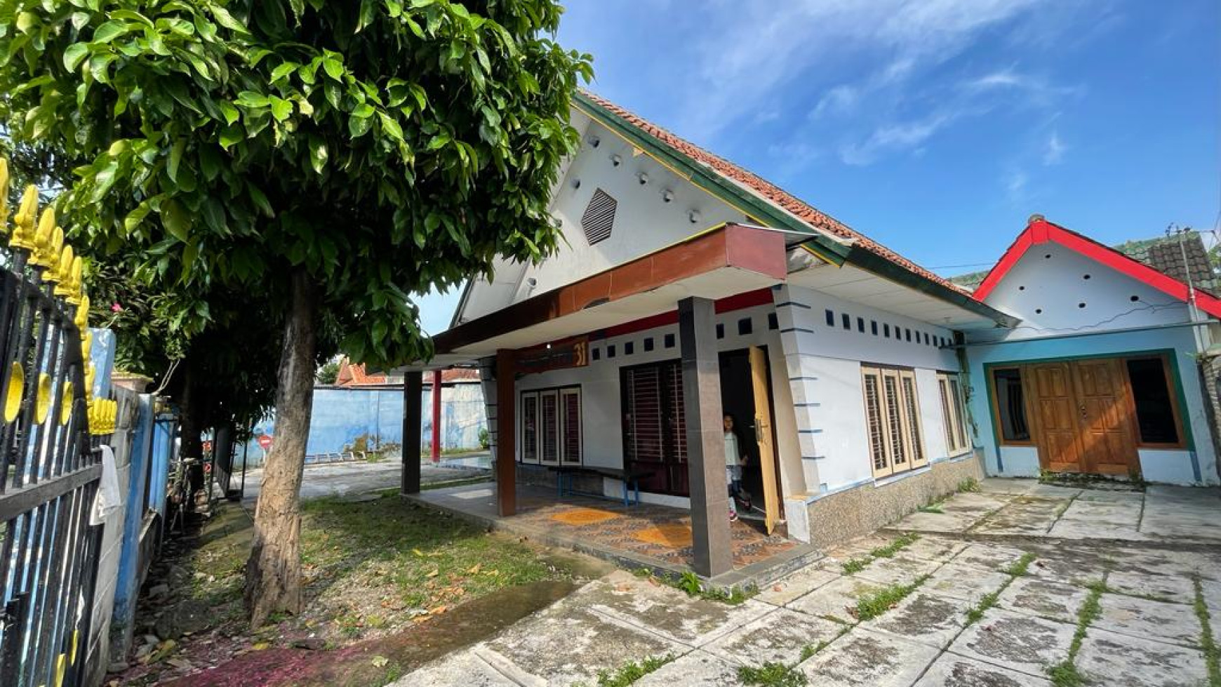 TANAH + RUMAH DI KADIPATEN KRATON JOGJA