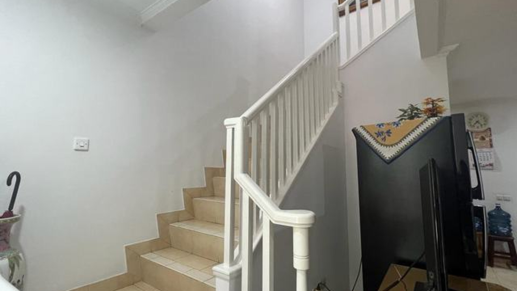 dijual townhouse area lippo karawaci taman paris siap huni