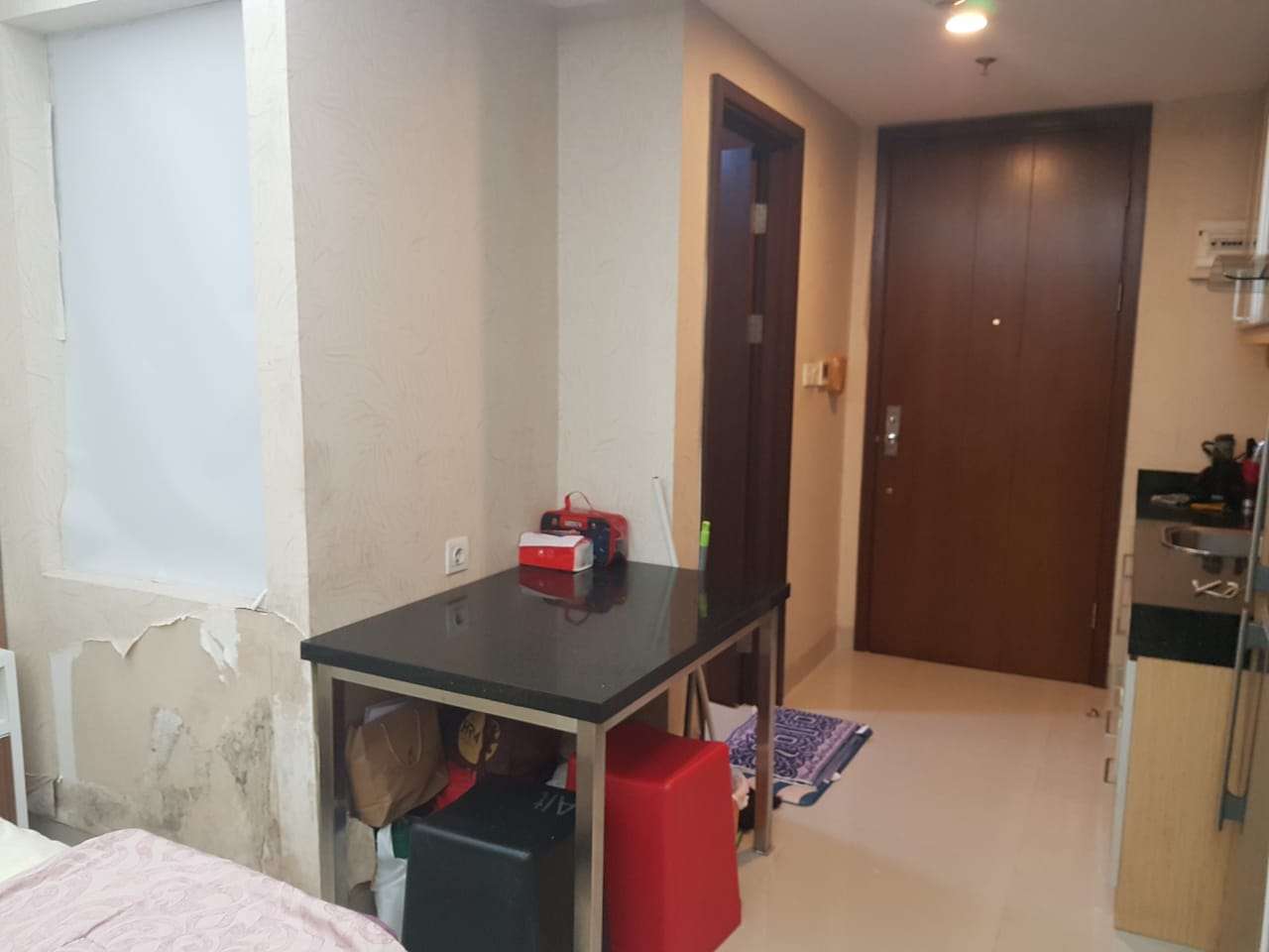 Apartemen Type studio harga nego lokasi dekat UPH Karawaci