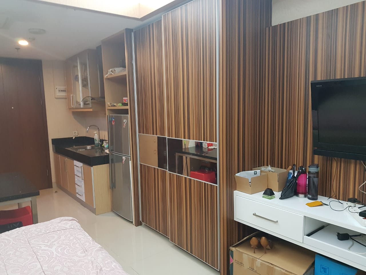 Apartemen Type studio harga nego lokasi dekat UPH Karawaci