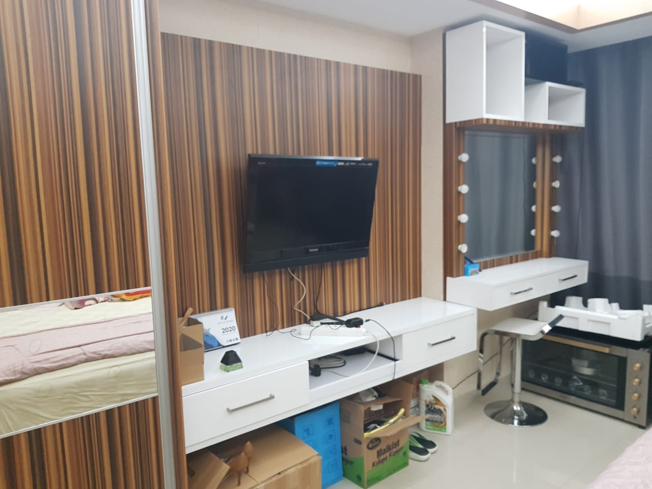 Apartemen Type studio harga nego lokasi dekat UPH Karawaci