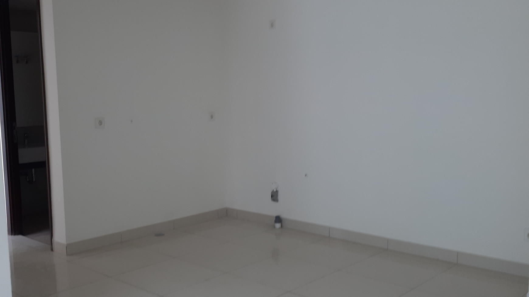 Apartemen siap huni, semi furnished di Kensington Kelapa Gading