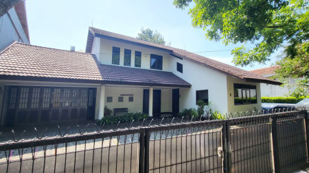 Rumah Lux di Mainroad Sukahaji, Bandung