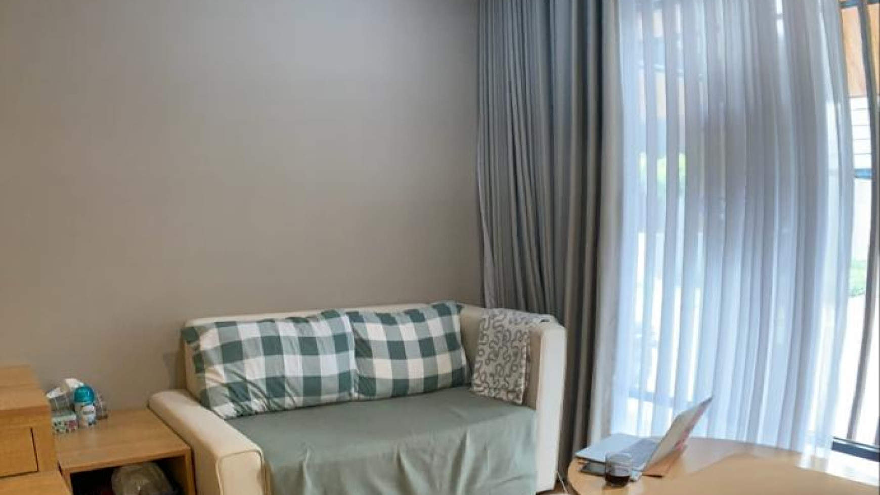 FLEEKHAUZ  BSD CITY FULL FURNISHED LENGKAP