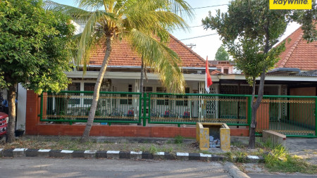 Dijual Rumah Pusat Kota di Jalan Siak, Darmo, Surabaya