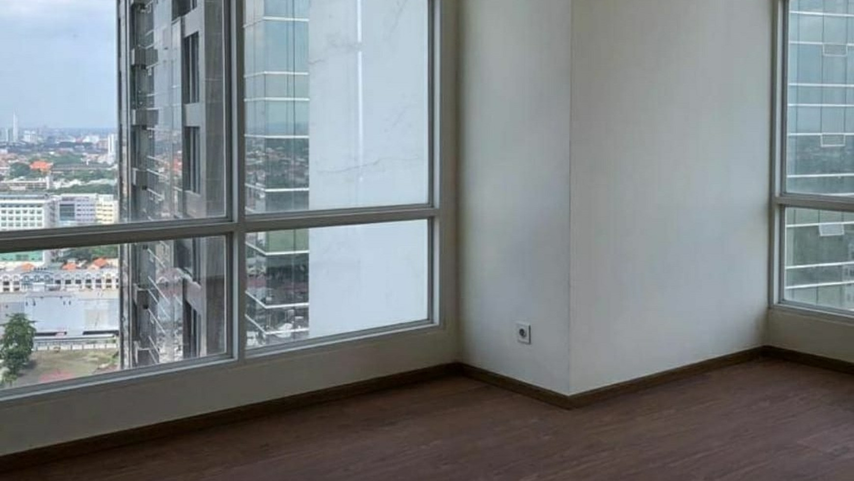 Dijual Apartemen Grand Sungkono Lagoon - New Baru 2 Bedroom - unit CORNER - Tower Caspian - Strategis Dekat akses Jalan Tol Satelit dan Raya Mayjen Sungkono