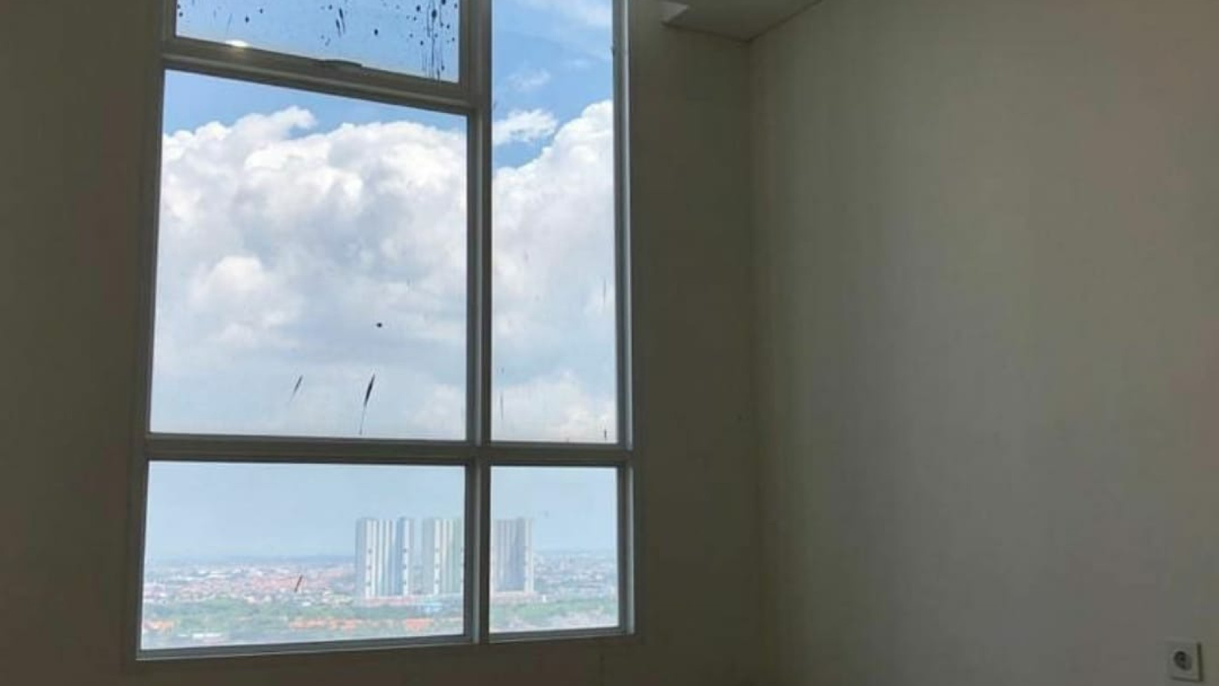 Dijual Apartemen Grand Sungkono Lagoon - New Baru 2 Bedroom - unit CORNER - Tower Caspian - Strategis Dekat akses Jalan Tol Satelit dan Raya Mayjen Sungkono