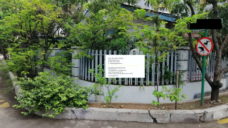 Dijual rumah Hoek di Kelapa gading