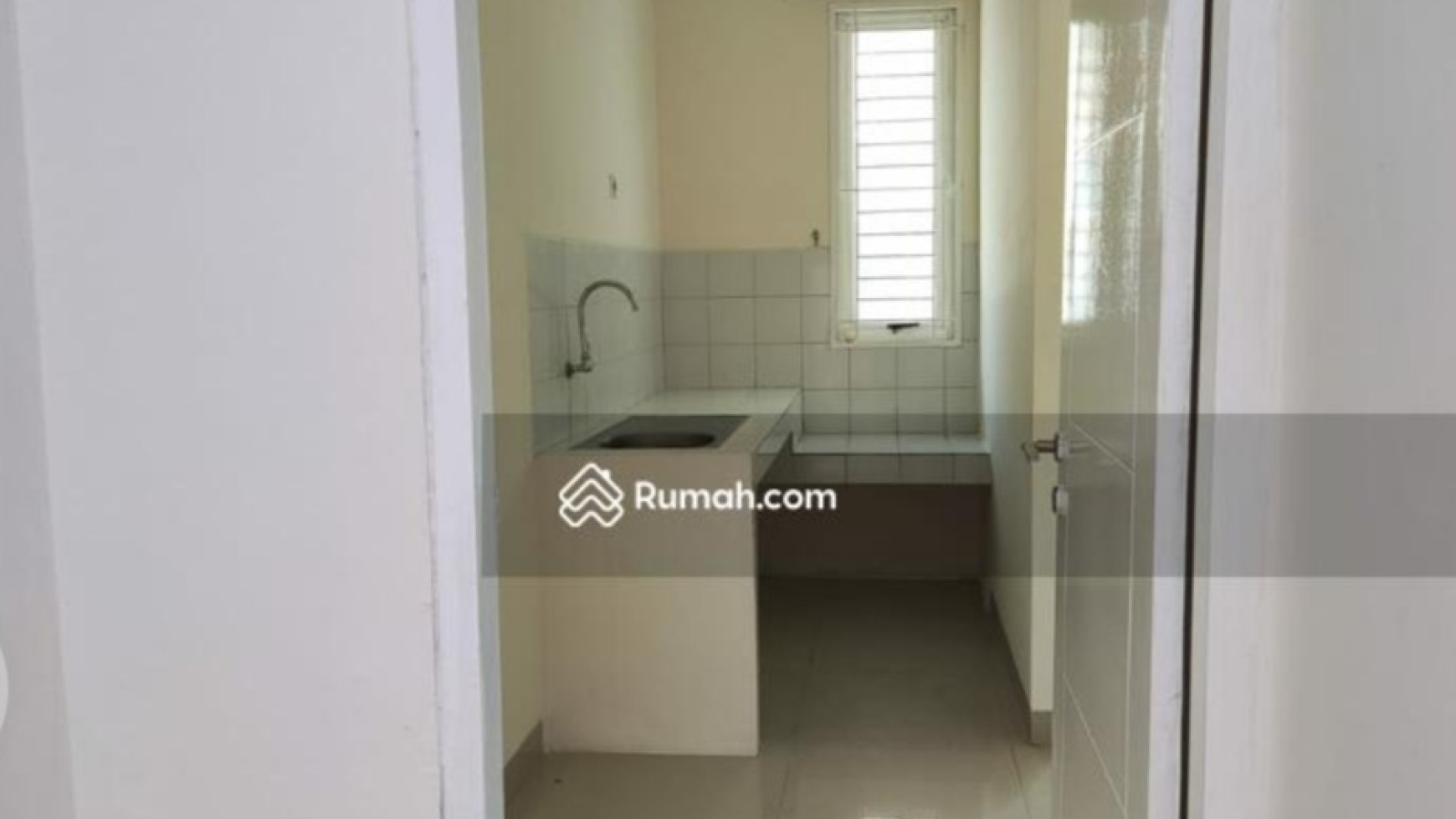 Hot! Rumah Cantik Serpong Garden Green Hill, Cisauk