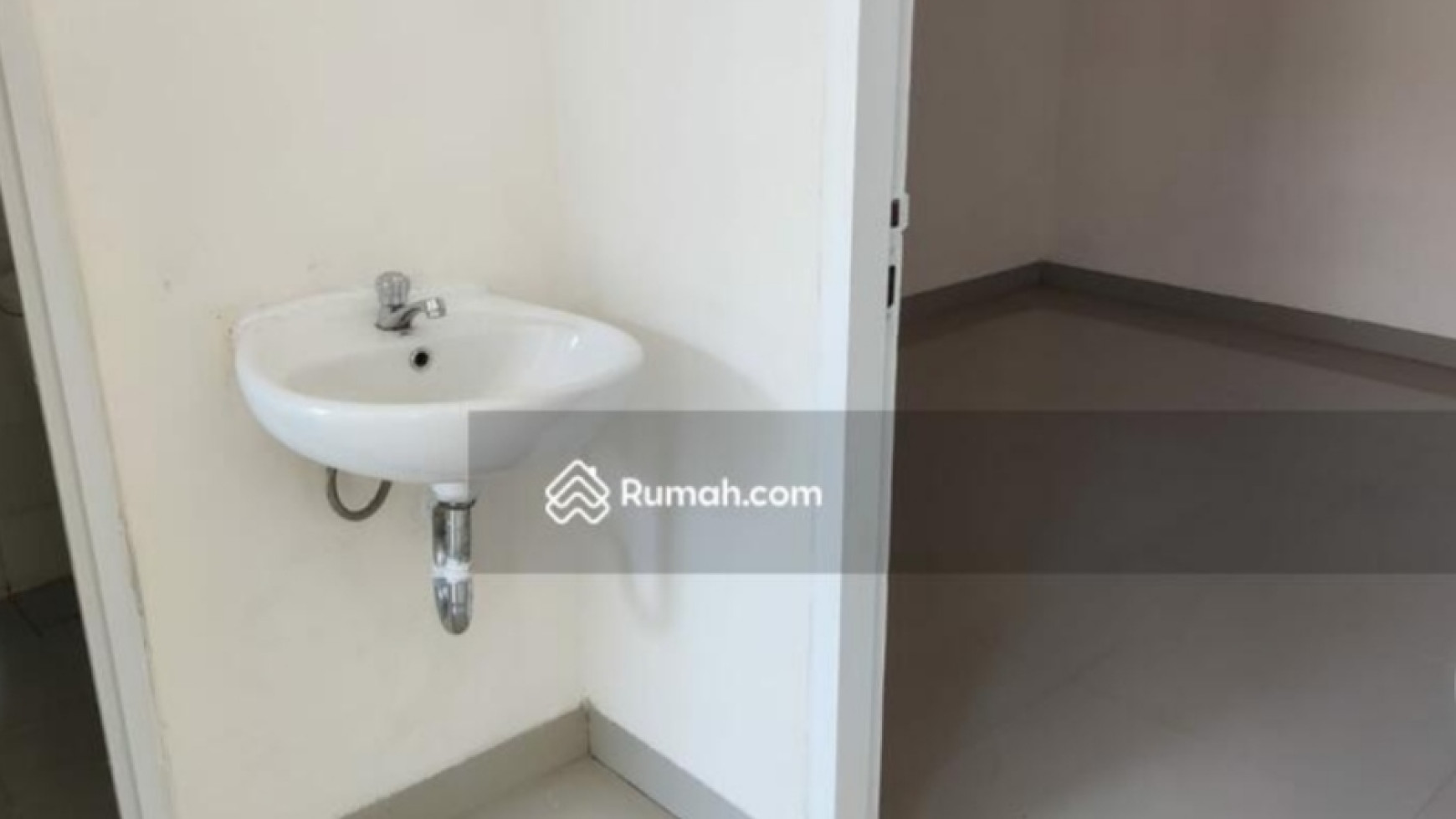 Hot! Rumah Cantik Serpong Garden Green Hill, Cisauk