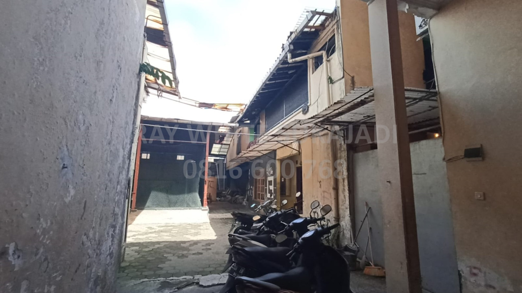 Dijual Ruang Usaha di Sayap Rajawali