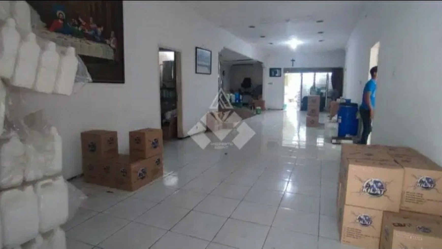 Dijual Rumah Kantor Jalan Kupang Indah - Surabaya- Row Jalan LUAS 3 Mobil - Dekat Akses Tol Satelit