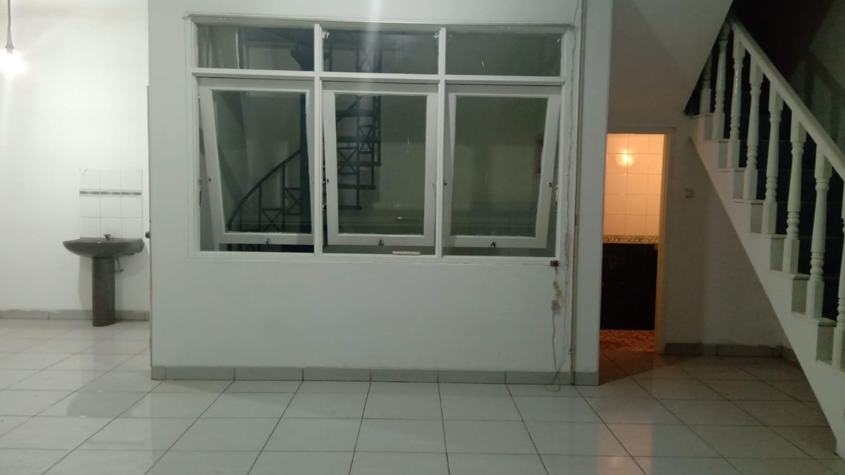 Rumah sewa di Maleo Bintaro Sektor 9