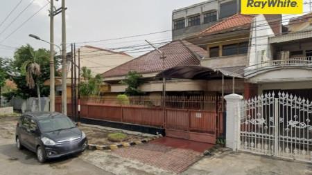 Dijual Rumah di Jalan Ketupa, Genteng, Surabaya