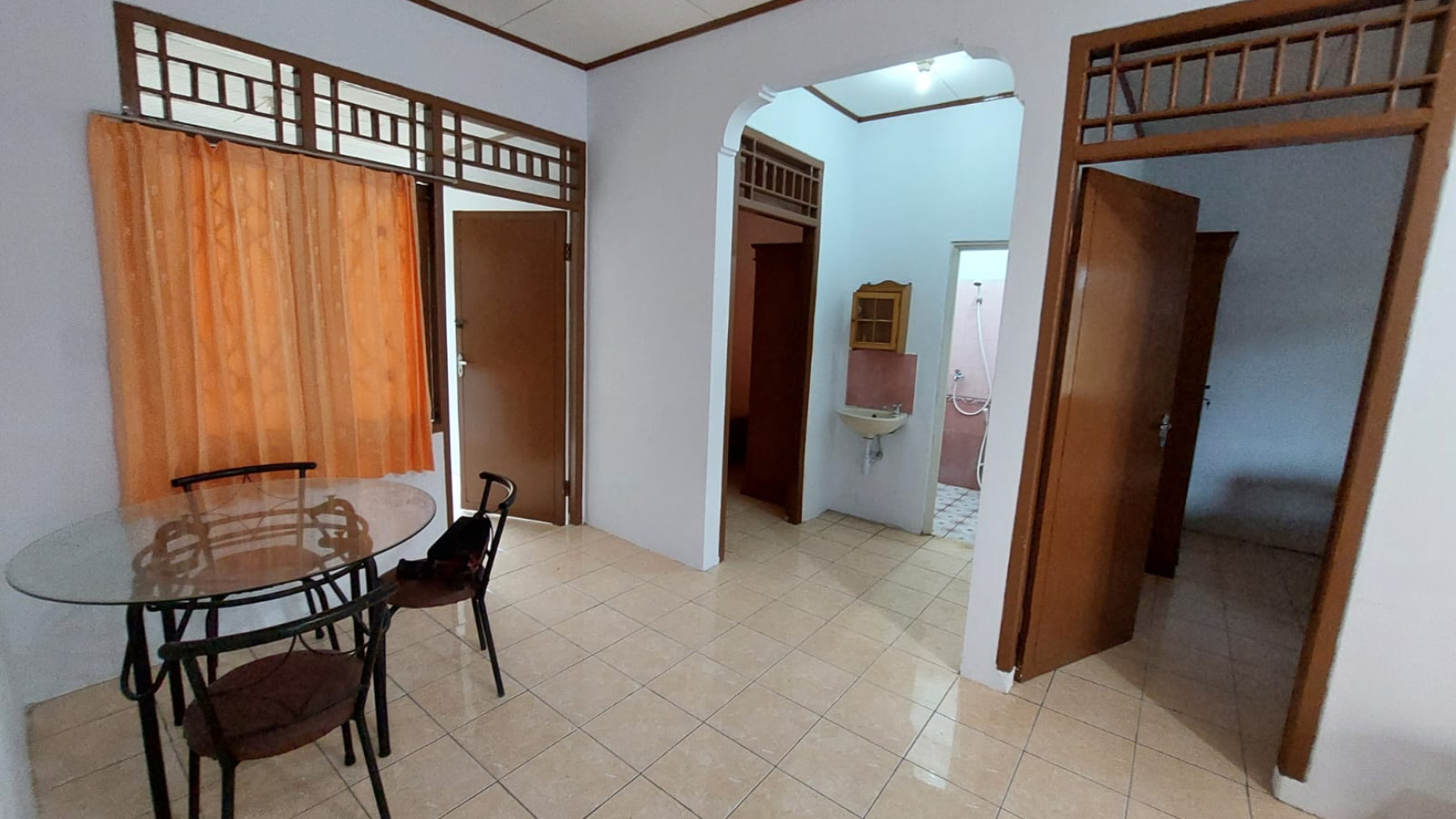 Rumah rapi di Griya Loka