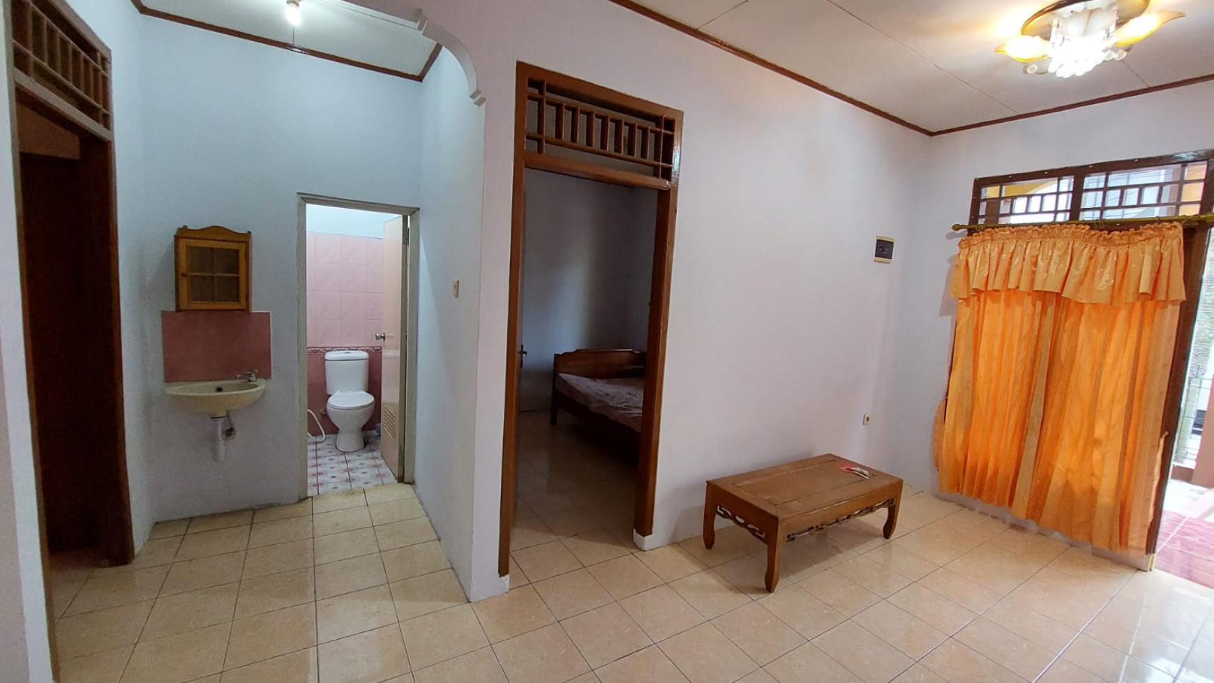 Rumah rapi di Griya Loka